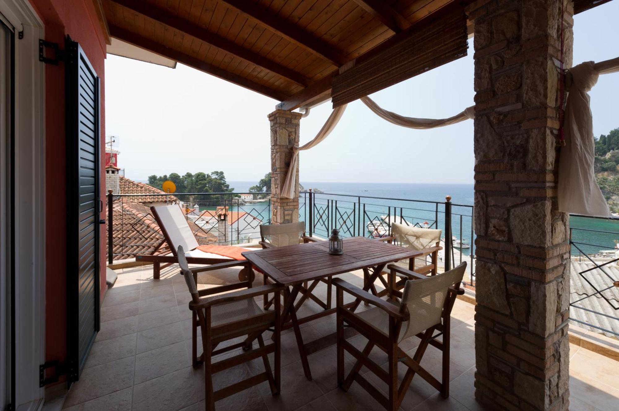 Petros Penthouse Apartment Parga Exterior photo